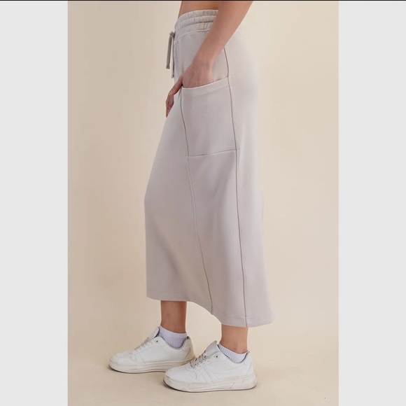 Rae Mode - Flash Sale Mocha cream modal scuba long skirt sm med or lg - Picture 4 of 4